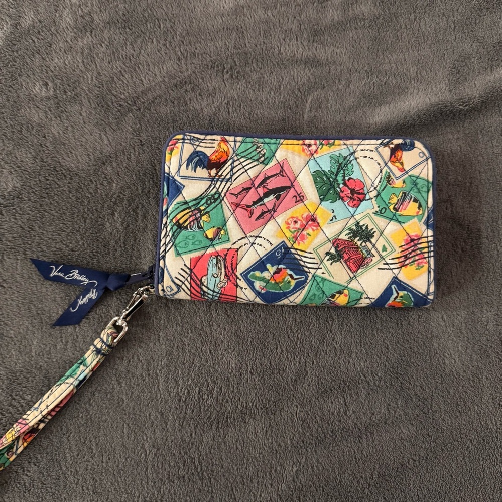 Vera Bradley RFID Grab & Go Wristlet Wallet “Cuban Stamps"